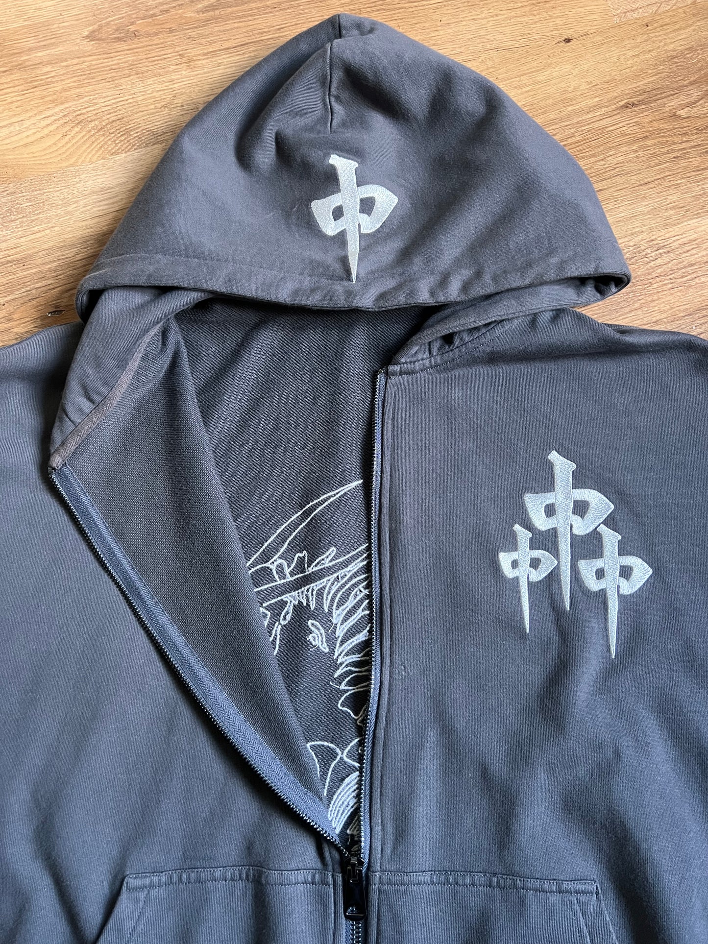 1/50 - Dragon embroidered logo hoodie
